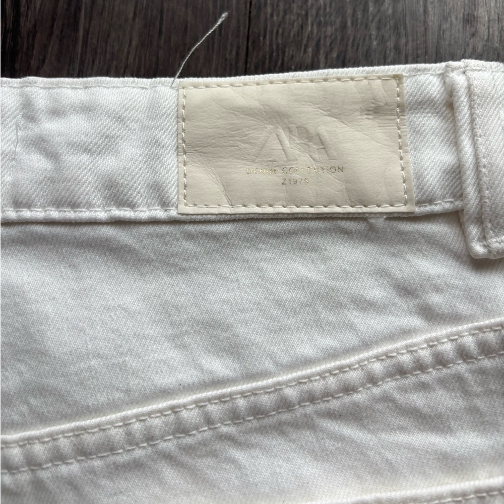 Zara White Jean - Picture 5 of 6